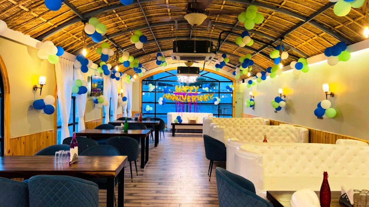 Hotel The Mewar Dabok 외부 사진